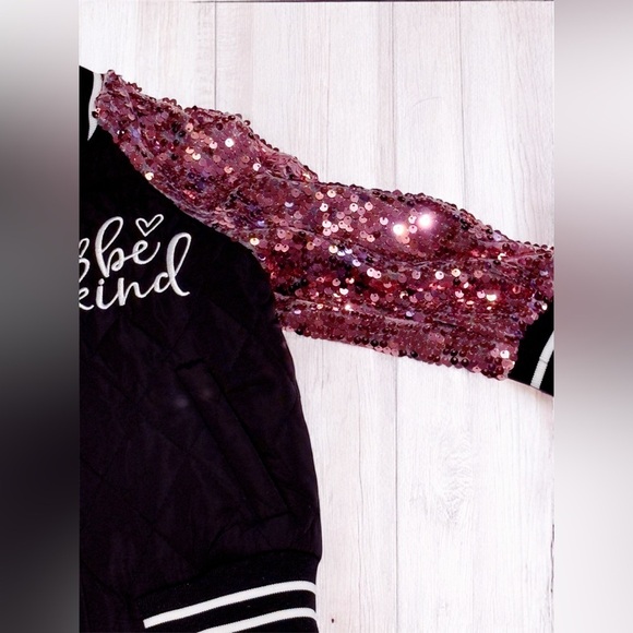 Girls Black Bomber Jacket Pink Sequin Sleeves Be Kind Graphic Sparkly Sm NIP - Picture 10 of 15